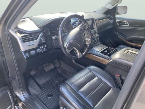 Used 2020 GMC Yukon XL Denali AWD/4WD image 14