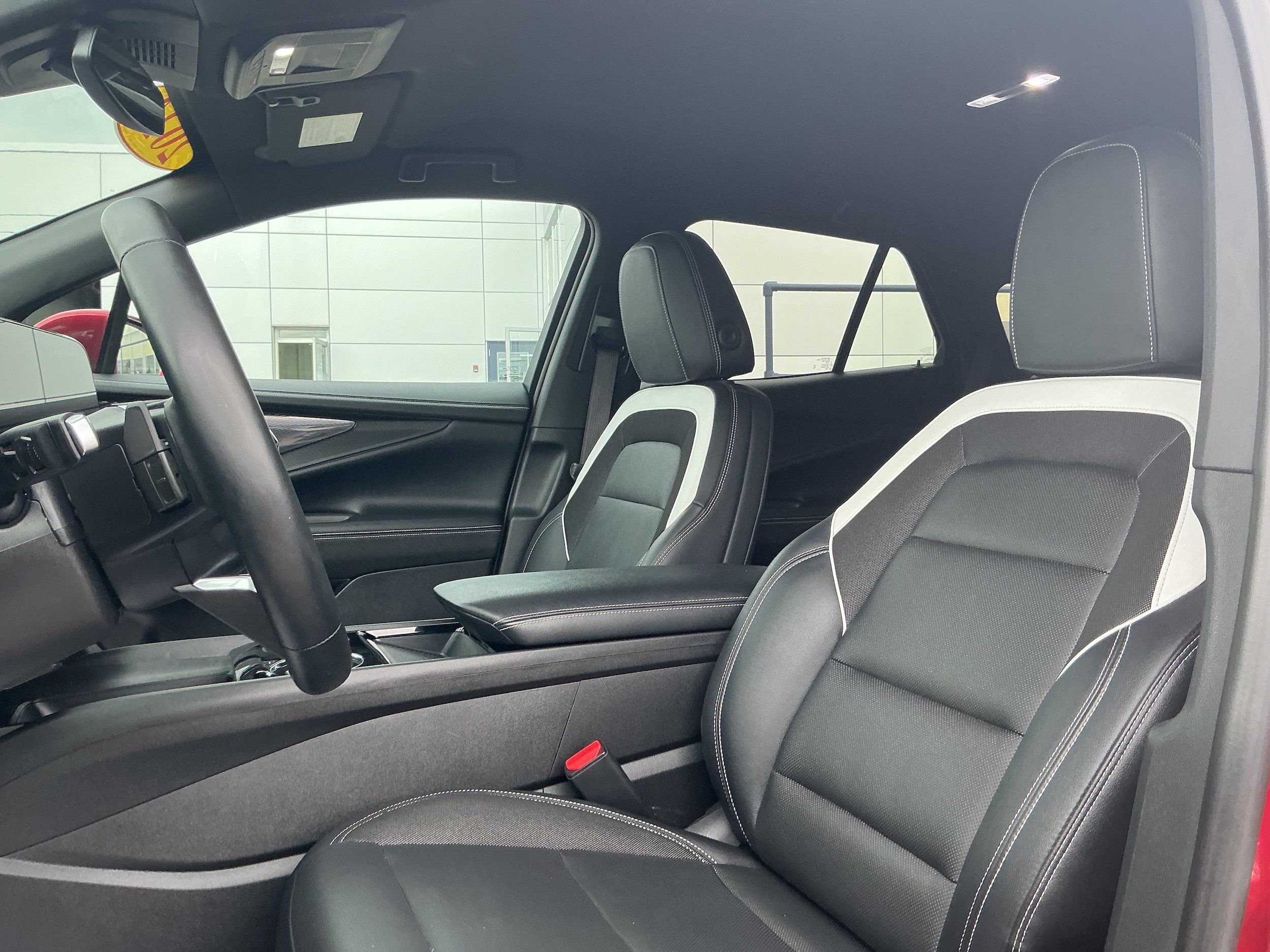 Certified 2024 Chevrolet Blazer EV LT AWD/4WD image 9