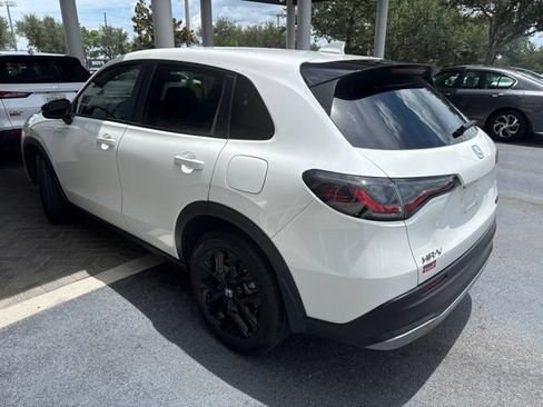 Certified 2024 Honda HR-V Sport image 4