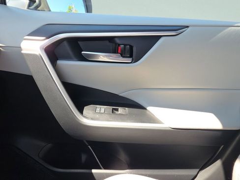 Used 2023 Toyota RAV4 XLE image 16