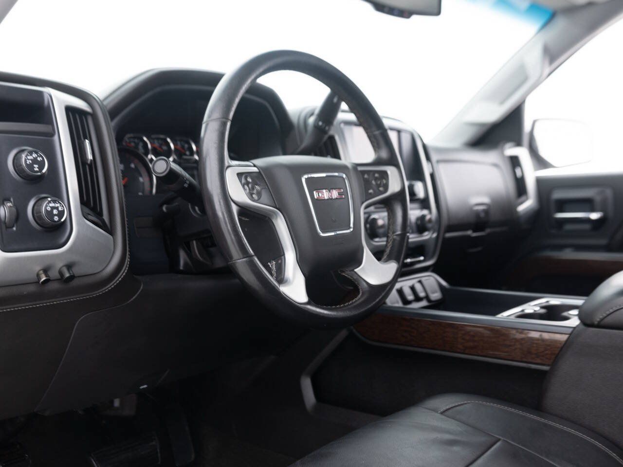 Used 2016 GMC Sierra 1500 SLT w/ SLT Premium Package AWD/4WD image 27