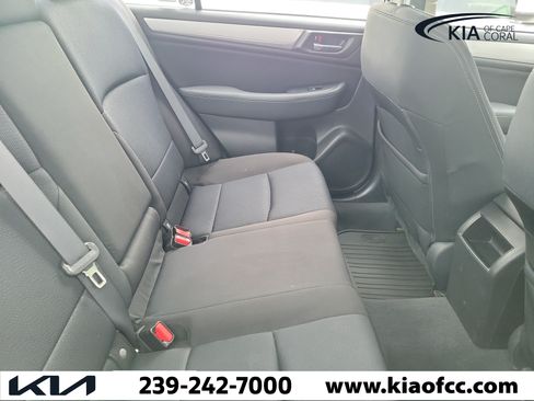 Used 2017 Subaru Legacy 2.5i Premium AWD/4WD image 10