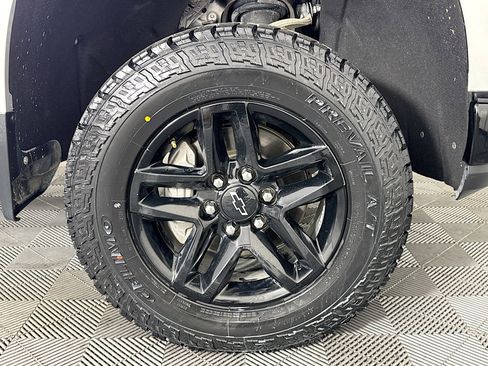 Used 2022 Chevrolet Silverado 1500 LT Trail Boss w/ Bed Protection Package image 30