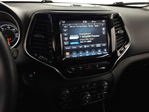 Used 2019 Jeep Cherokee Limited w/ Luxury Group AWD/4WD image 25