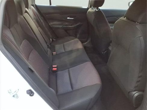 Certified 2026 Nissan Sentra SR w/ Floor Mat Package FWD image 15