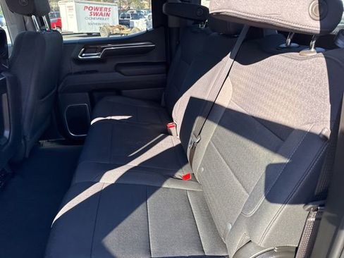 Used 2023 Chevrolet Silverado 1500 LT image 11