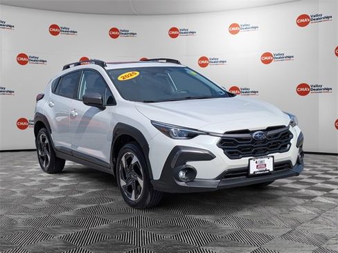 Certified 2025 Subaru Crosstrek 2.5i Limited w/ Crosstrek Mirror Package image 3