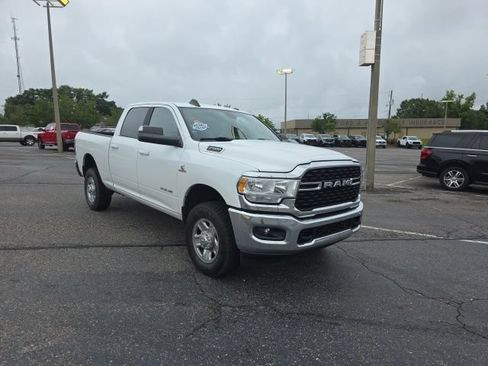 Used 2022 RAM 2500 Big Horn w/ Cold Weather Group AWD/4WD image 1