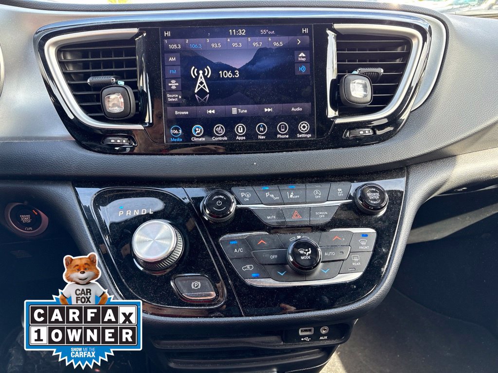Used 2020 Chrysler Pacifica Touring w/ Advanced Safetytec Group FWD image 24
