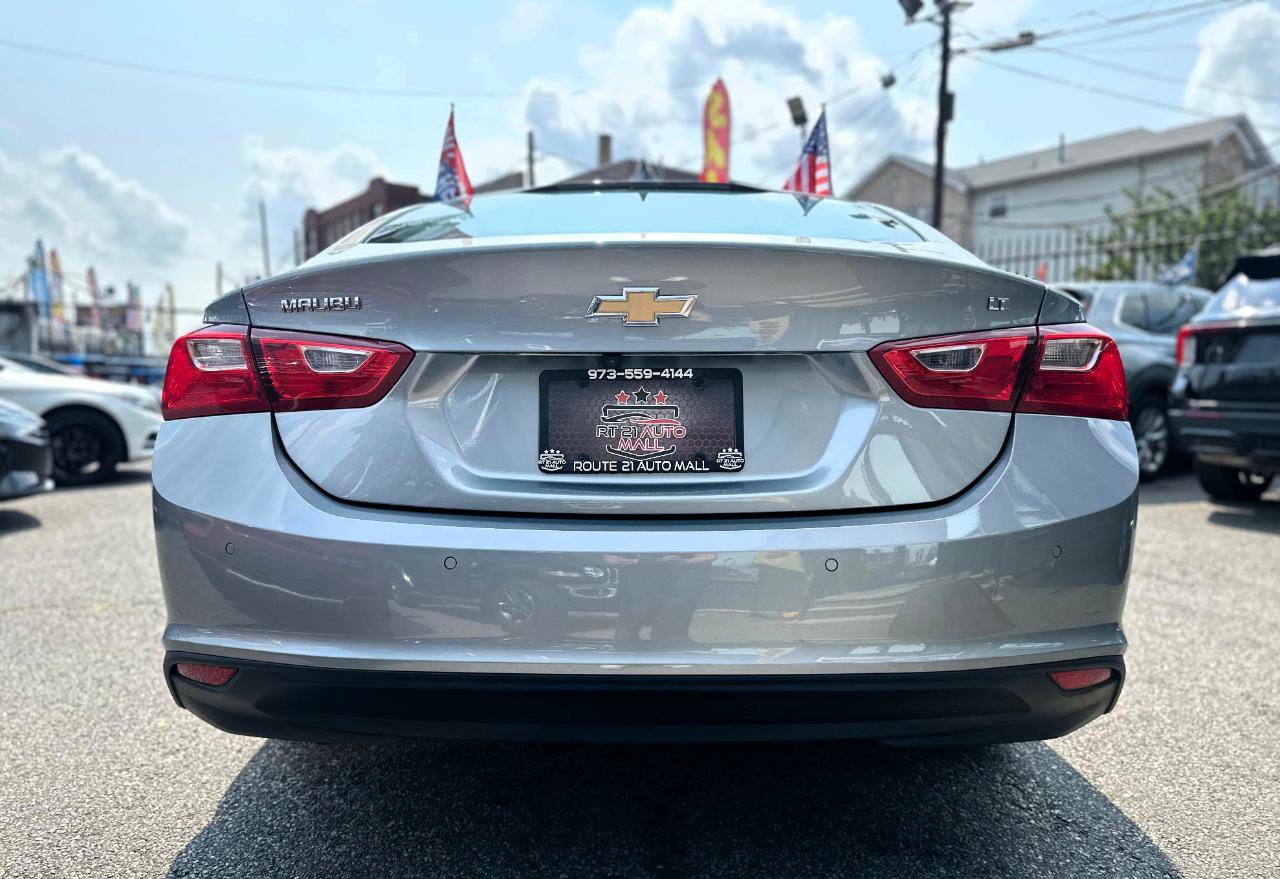 Used 2025 Chevrolet Malibu LT FWD image 5