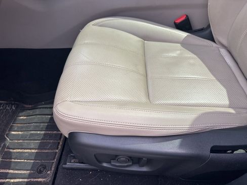 Used 2021 Land Rover Range Rover Velar S image 15