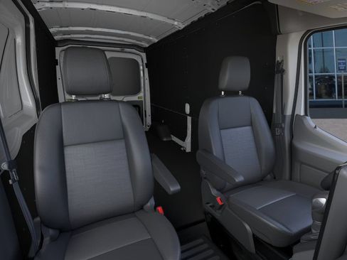 New 2026 Ford Transit 250 148 Medium Roof w/ Load Area Protection Package RWD image 10
