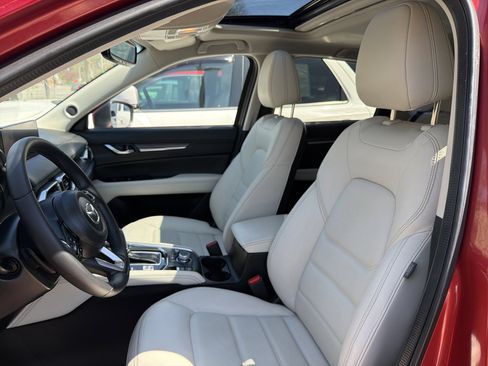 Used 2023 MAZDA CX-5 AWD 2.5 S w/ Premium Package image 11