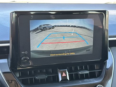 Used 2023 Toyota Corolla LE w/ Carpet Mat Package (TMS) FWD image 23