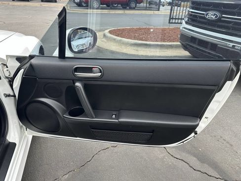 Used 2012 MAZDA MX-5 Miata Sport w/ Convenience Pkg image 14