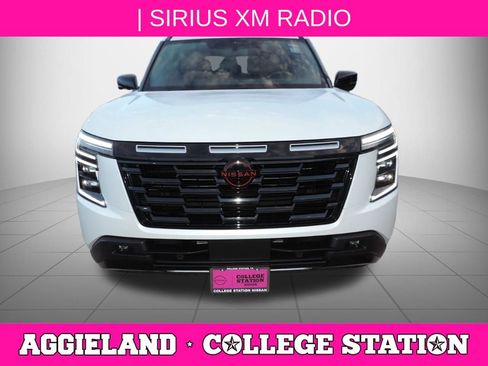 Certified 2025 Nissan Armada PRO-4X image 10