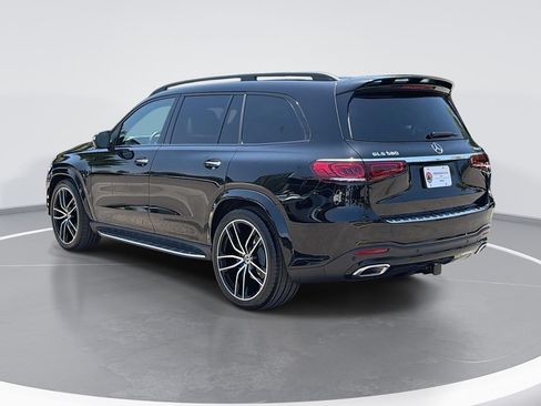 Used 2023 Mercedes-Benz GLS 580 4MATIC image 5