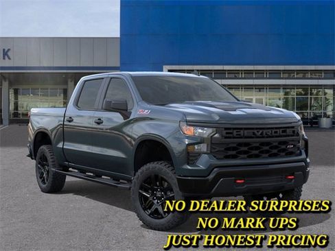 New 2026 Chevrolet Silverado 1500 Custom Trail Boss w/ LPO, Dark Essentials Package image 7