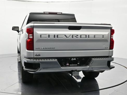 Used 2021 Chevrolet Silverado 1500 LT image 6