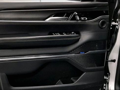 Used 2024 Jeep Grand Wagoneer L Series II w/ Quick Order Packagew 28T image 18