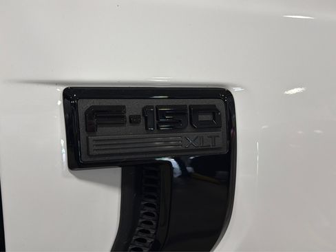 Used 2022 Ford F150 XLT w/ Equipment Group 302A High AWD/4WD image 14