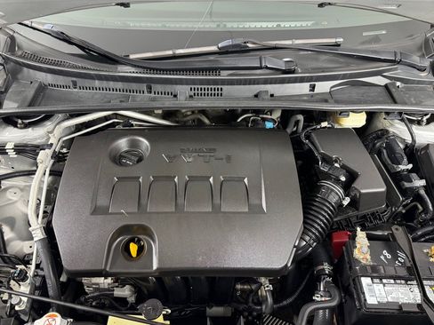 Used 2018 Toyota Corolla L FWD image 22