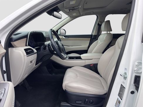 Used 2022 Hyundai Palisade SEL w/ Premium Package image 9