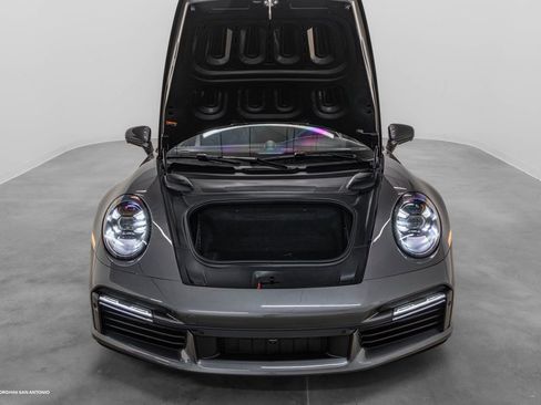 Used 2022 Porsche 911 Turbo image 11