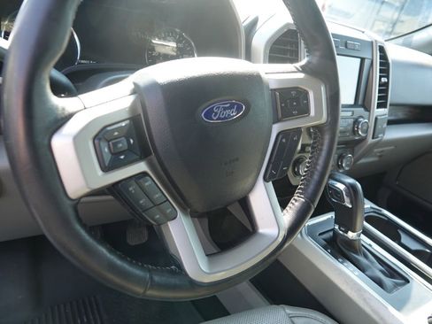 Used 2018 Ford F150 Lariat image 30
