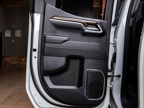 Used 2023 GMC Sierra 1500 Elevation w/ Preferred Package image 38