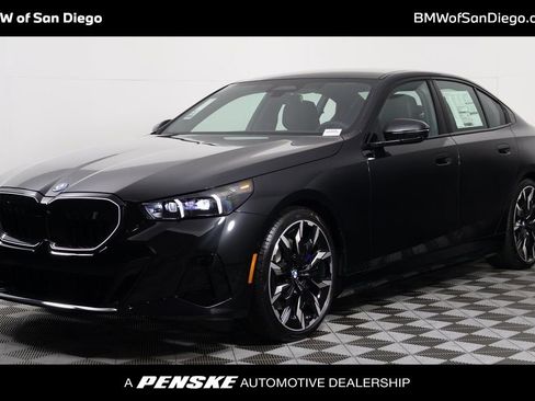New 2026 BMW i5 eDrive40 w/ Executive Package image 1