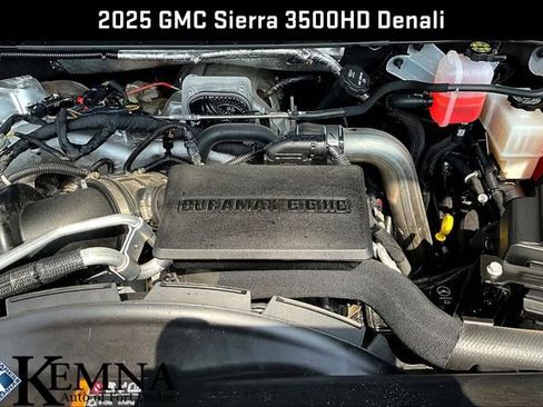 Used 2025 GMC Sierra 3500 Denali w/ Denali Reserve Package AWD/4WD image 39