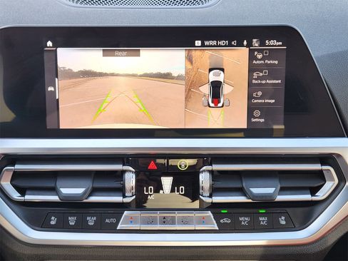 Used 2021 BMW M4 Coupe w/ M Carbon Exterior Package image 27