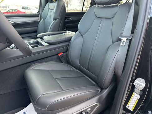 New 2026 Jeep Grand Wagoneer L w/ Premium Group I image 69