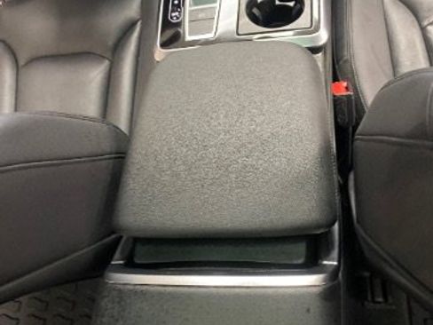 Used 2022 Audi Q7 3.0T Premium Plus AWD/4WD image 18
