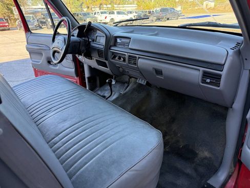 Used 1997 Ford F350 4x4 Regular Cab image 23
