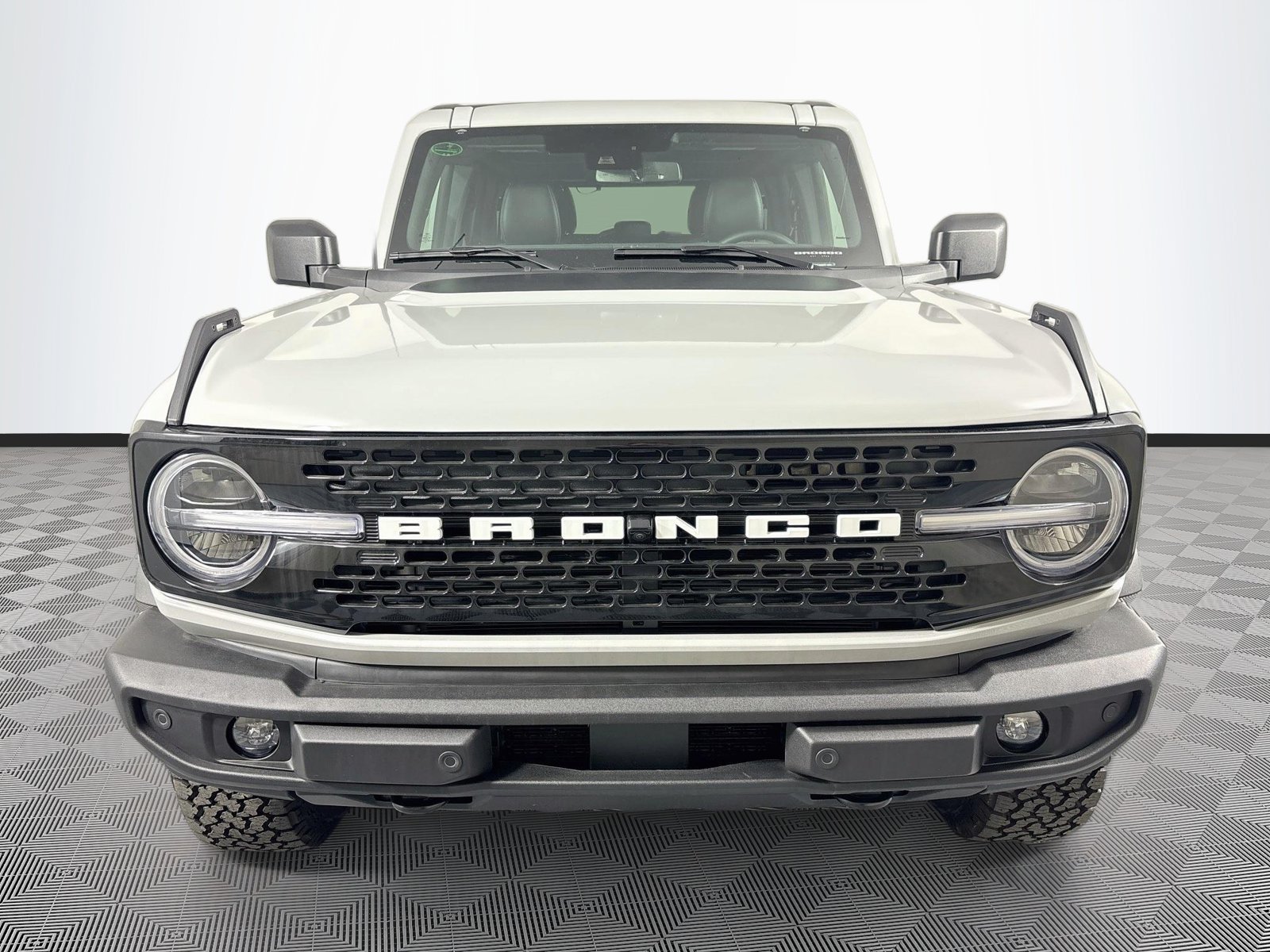 New 2026 Ford Bronco Outer Banks AWD/4WD image 2