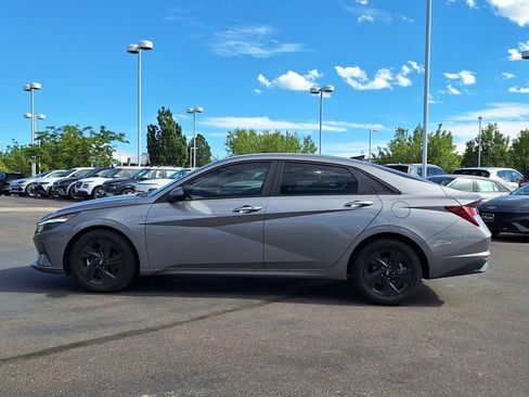 Certified 2023 Hyundai Elantra SEL image 6
