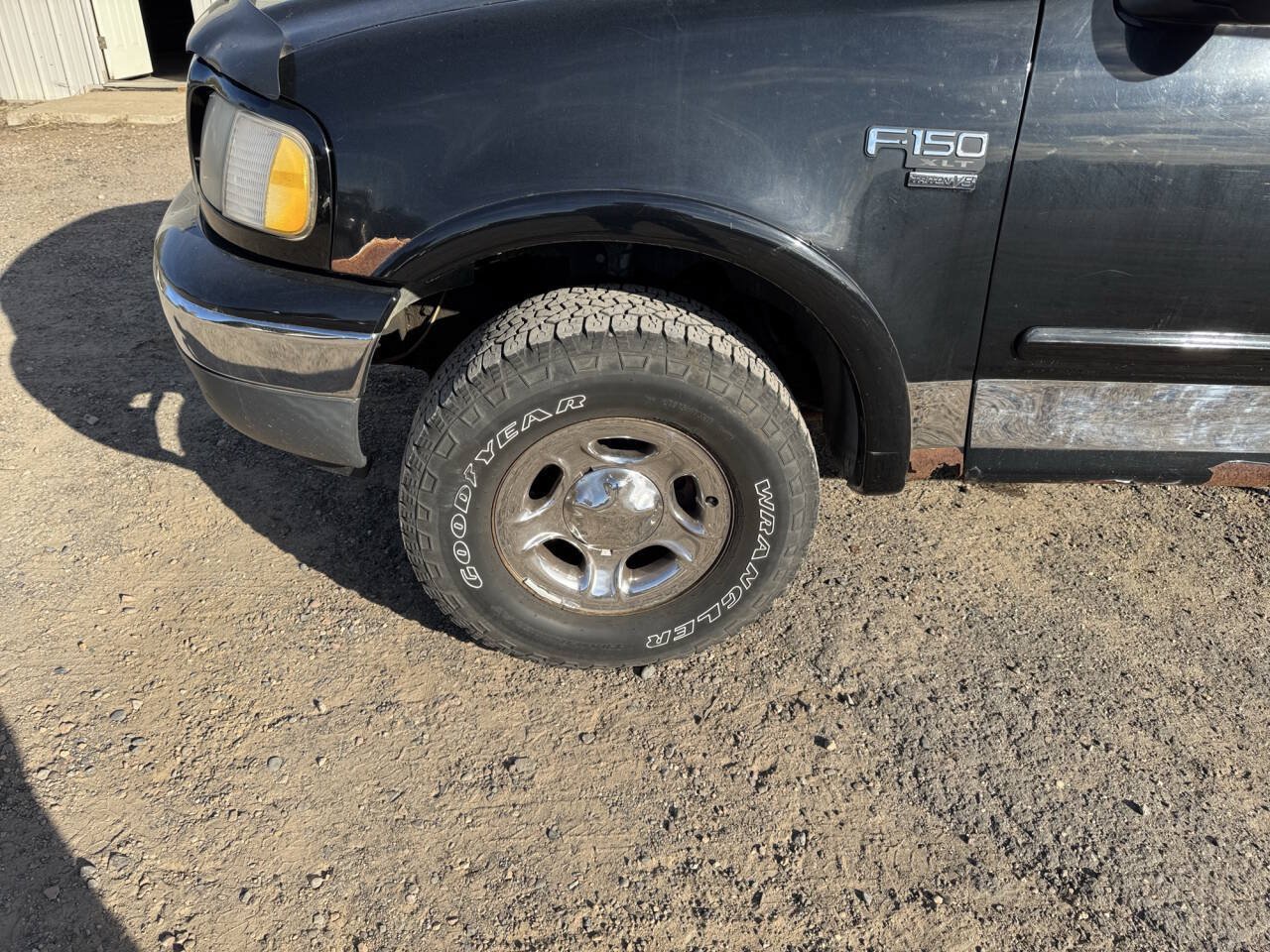 Used 1999 Ford F150 4x4 SuperCab image 9