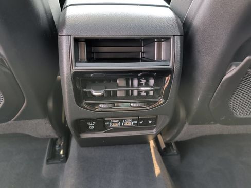 Used 2024 Jeep Grand Cherokee Limited 4xe AWD/4WD image 28