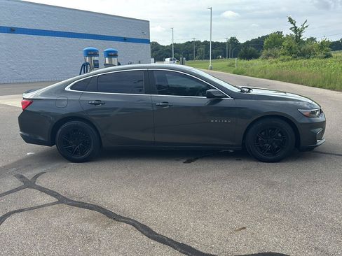 Used 2018 Chevrolet Malibu LS FWD image 6