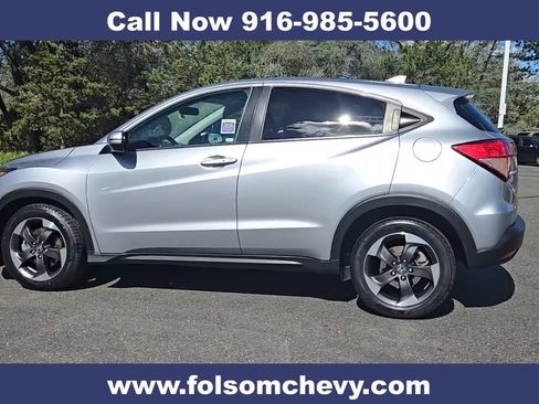 Used 2018 Honda HR-V EX image 7