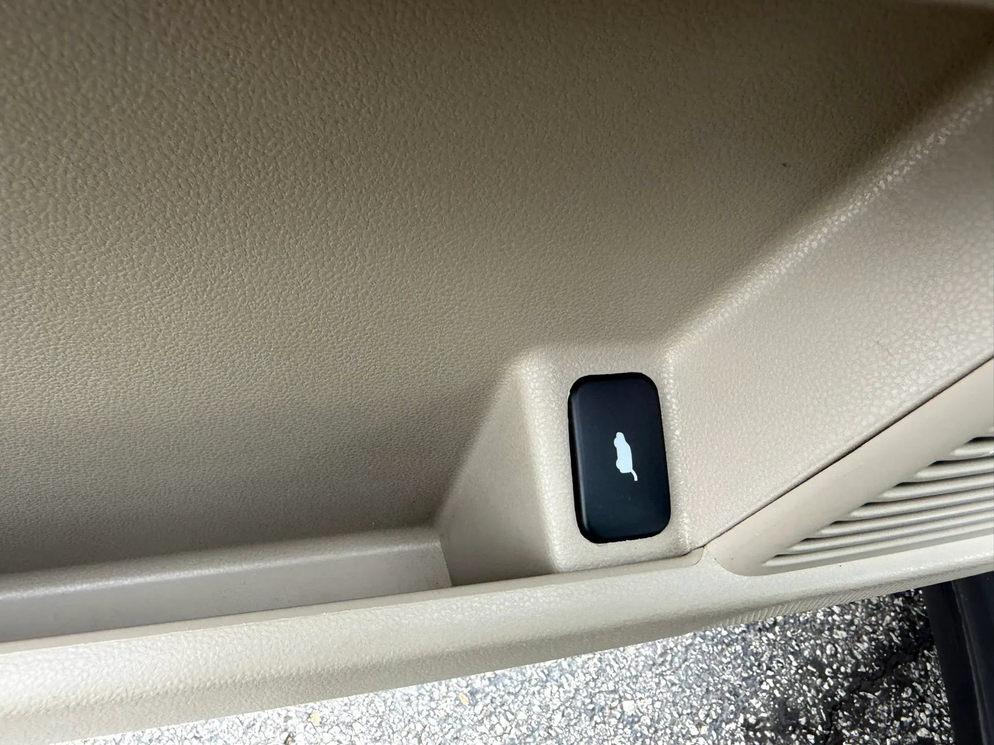Used 2012 Honda Pilot LX image 14