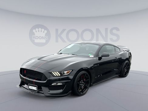 Used 2018 Ford Mustang Shelby GT350R w/ GT350R Equipment Group 920A RWD image 5