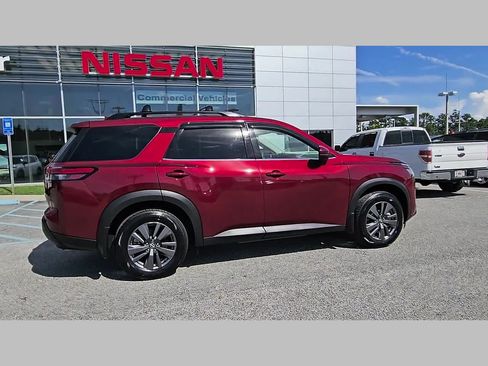 Used 2022 Nissan Pathfinder SV FWD image 33