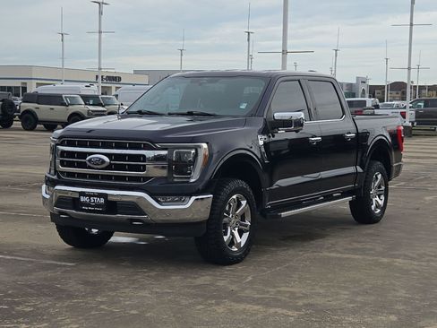 Used 2022 Ford F150 Lariat w/ Equipment Group 502A High AWD/4WD image 8