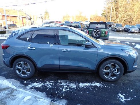 New 2025 Ford Escape ST-Line w/ Cold Weather Package image 7