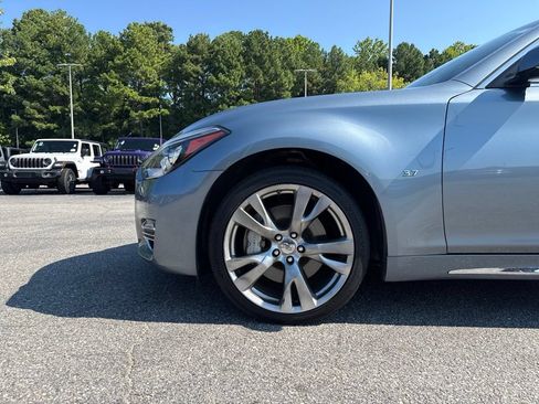 Used 2018 INFINITI Q70 L 3.7 w/ Sensory Package AWD/4WD image 9