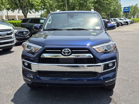Used 2024 Toyota 4Runner Limited AWD/4WD image 3