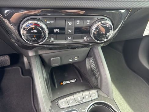 New 2026 Chevrolet TrailBlazer RS w/ Convenience Package AWD/4WD image 25